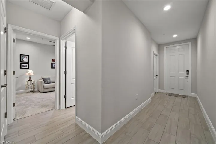 2280  Priory  LN, Naples, FL 34120