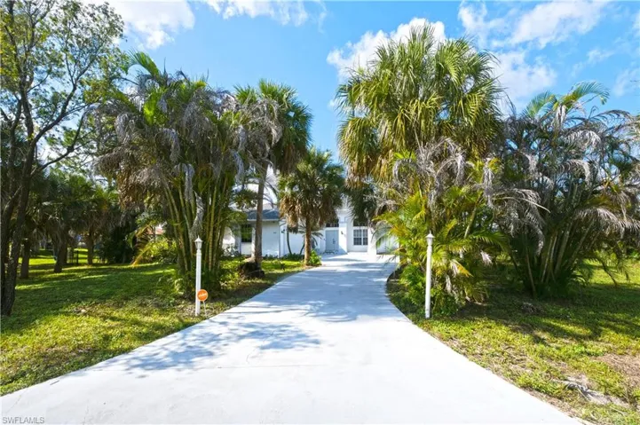 1508 9th St, Lehigh Acres, Florida 33972