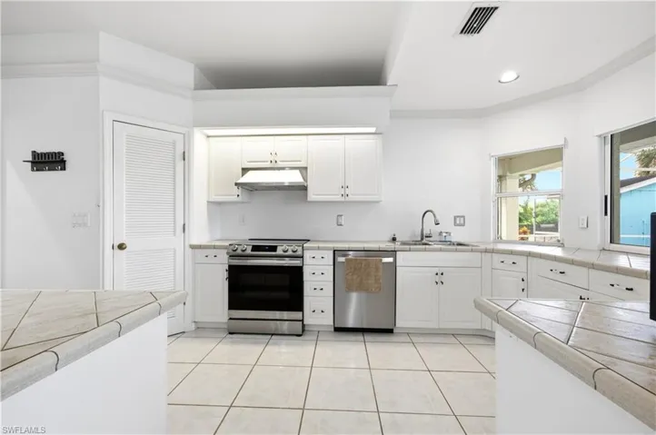 1508 9th St, Lehigh Acres, Florida 33972