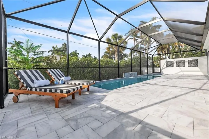 1187 22nd Ave N, Naples, Florida 34103