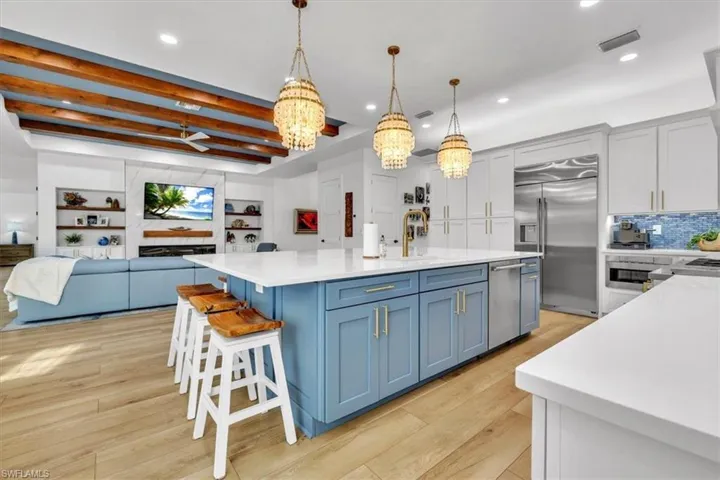 1187 22nd Ave N, Naples, Florida 34103