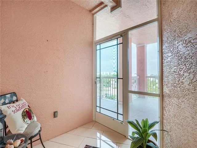 Screened Entry!