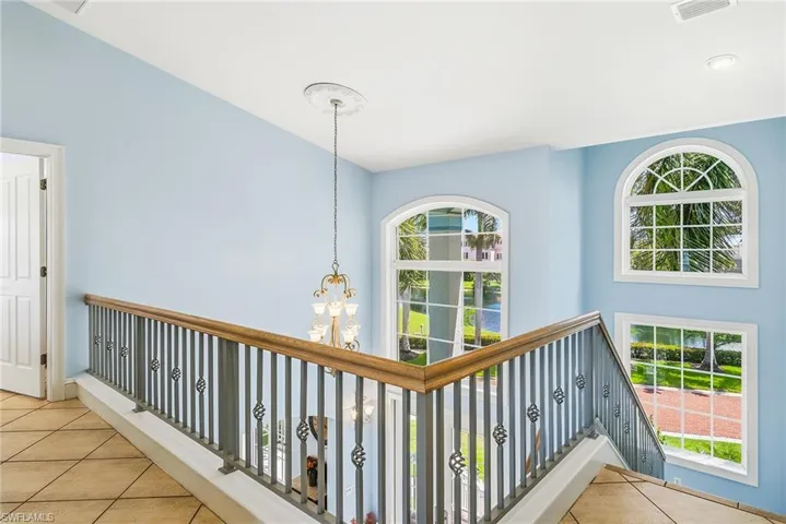 98 Southport Cv, Bonita Springs, Florida 34134