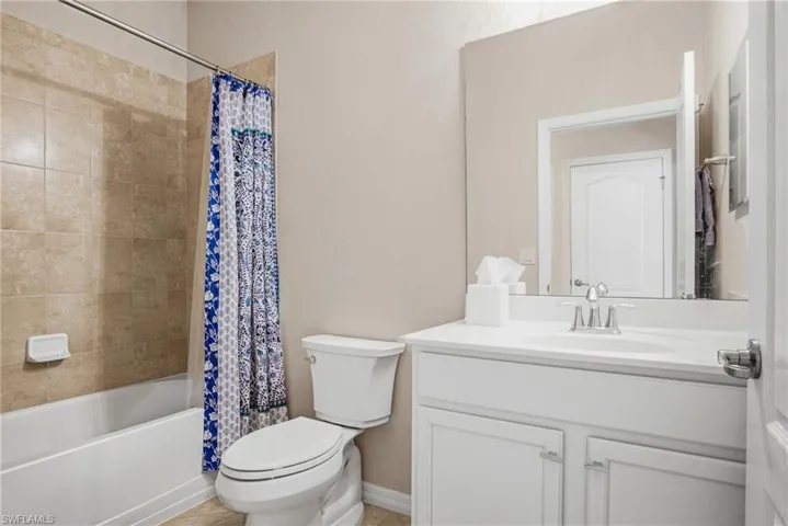 21188  Bella Terra  BLVD, Estero, FL 33928