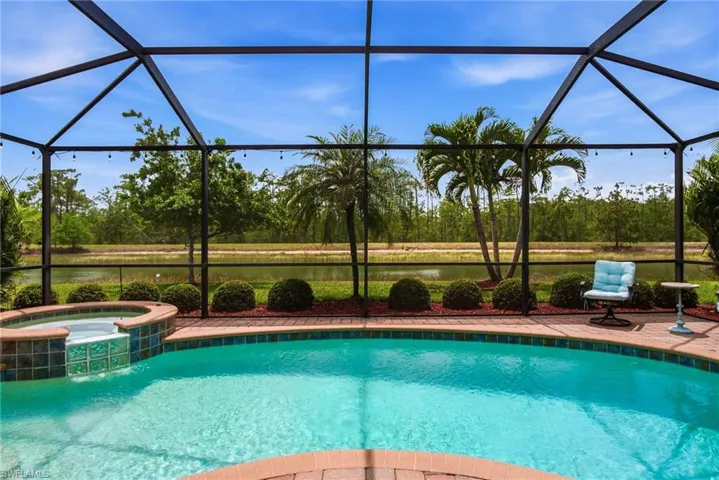 STUNNING LAKE AND PRESERVE VIEWS