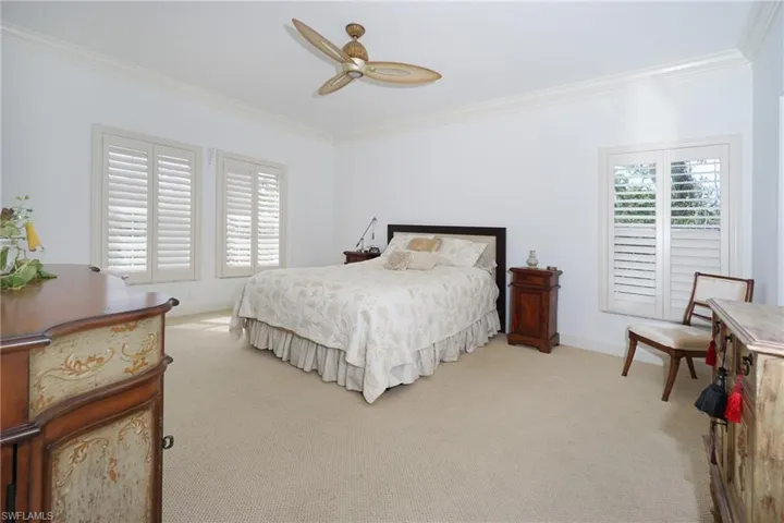 5895  Chanteclair  DR, Naples, FL 34108