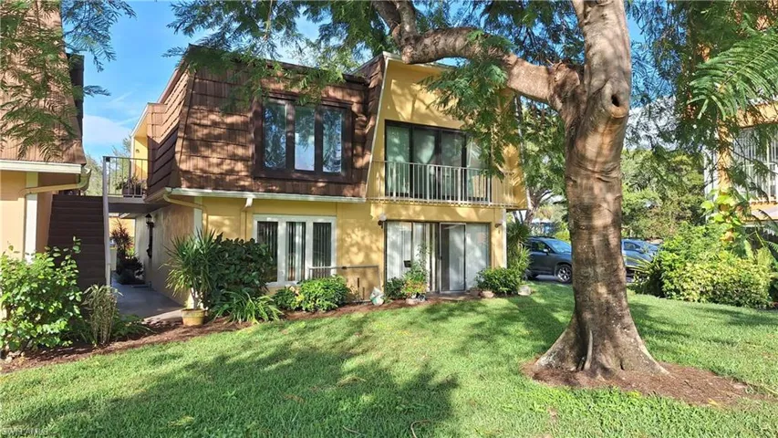 406 Meadowlark Ln A, Naples, Florida 34105