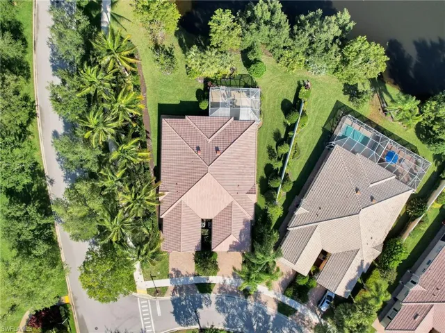 View of birds eye view of property