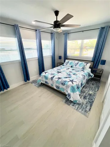 12511  Davis  BLVD, Fort Myers, FL 33905