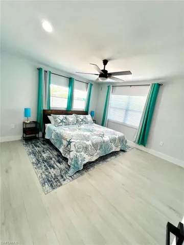 12511  Davis  BLVD, Fort Myers, FL 33905
