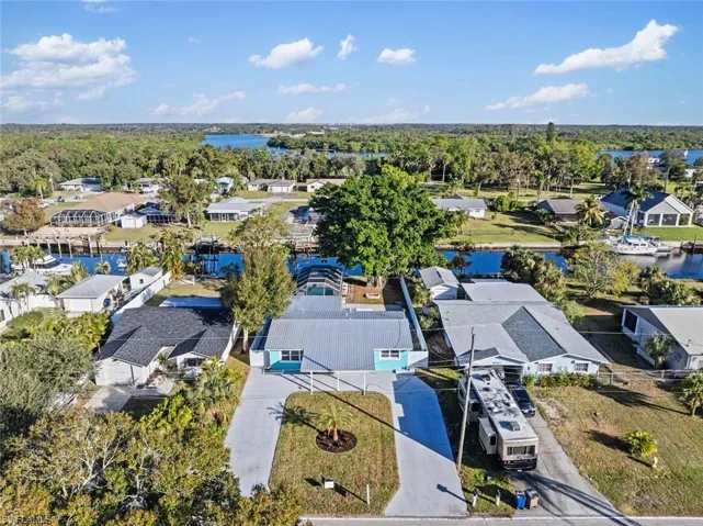 12511  Davis  BLVD, Fort Myers, FL 33905