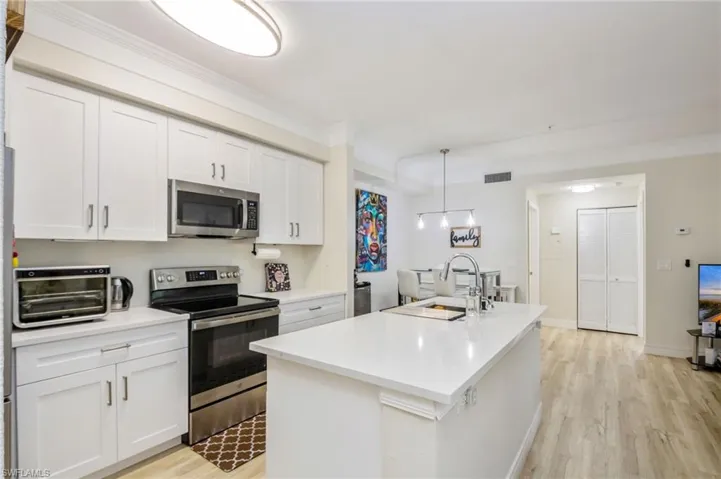 11550 Villa Grand 1310, Fort Myers, Florida 33913