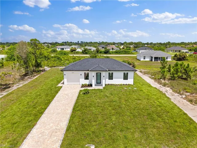1023 Graystone Ave, Lehigh Acres, Florida 33974
