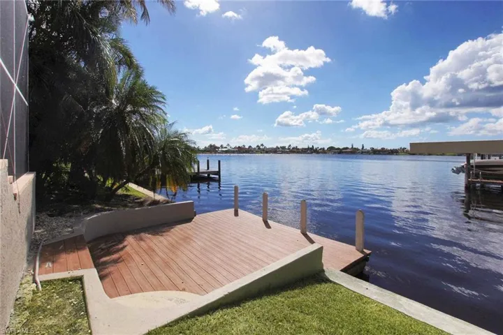 4808 Sw 5th Pl, Cape Coral, Florida 33914