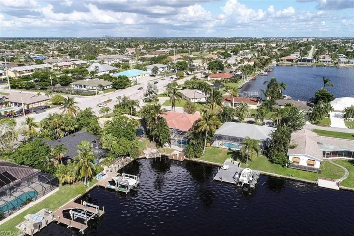 4808 Sw 5th Pl, Cape Coral, Florida 33914