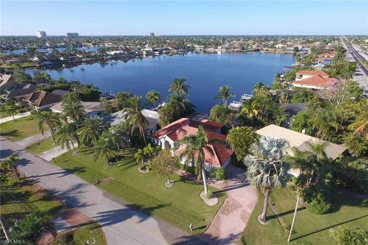 4808 Sw 5th Pl, Cape Coral, Florida 33914