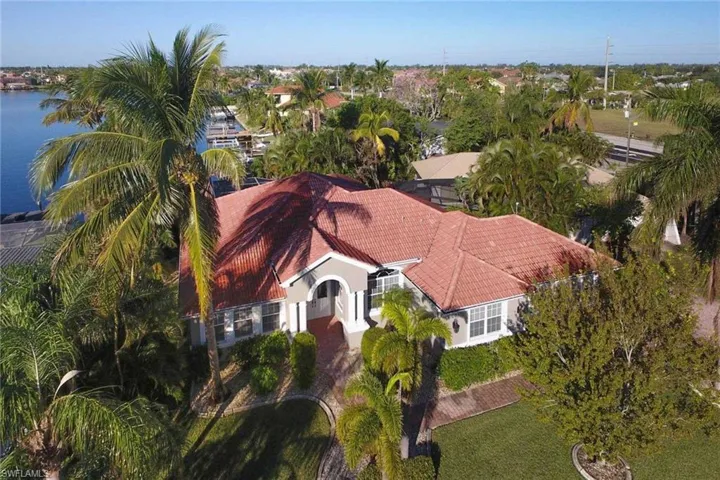 4808 Sw 5th Pl, Cape Coral, Florida 33914