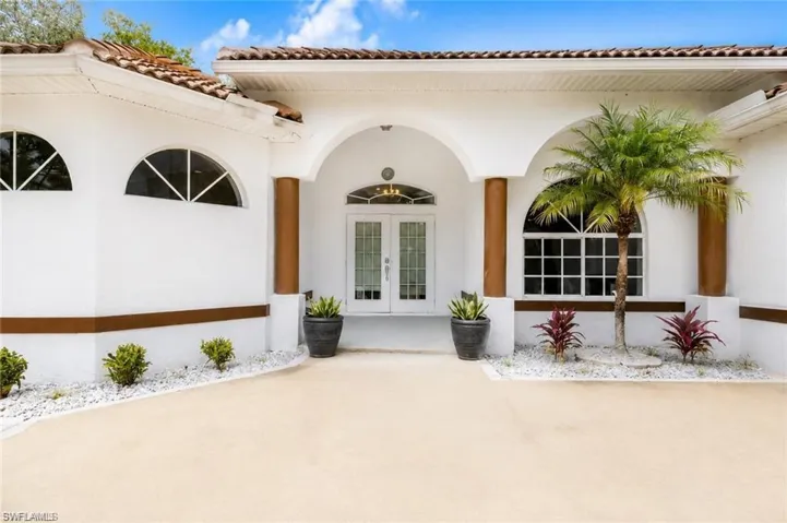 16451 Wildcat Dr, Fort Myers, Florida 33913