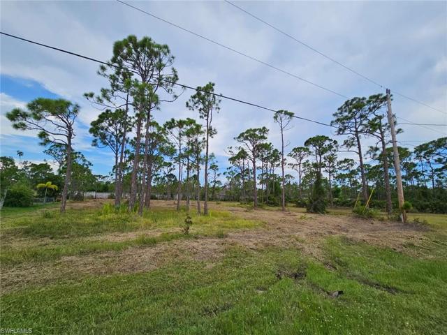 5241 Anchorage DR, ST. JAMES CITY FL 33956