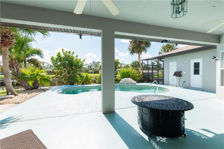 2540 Pebble Creek PL, PORT CHARLOTTE FL 33948