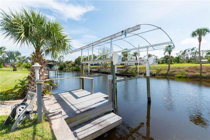 2540 Pebble Creek PL, PORT CHARLOTTE FL 33948