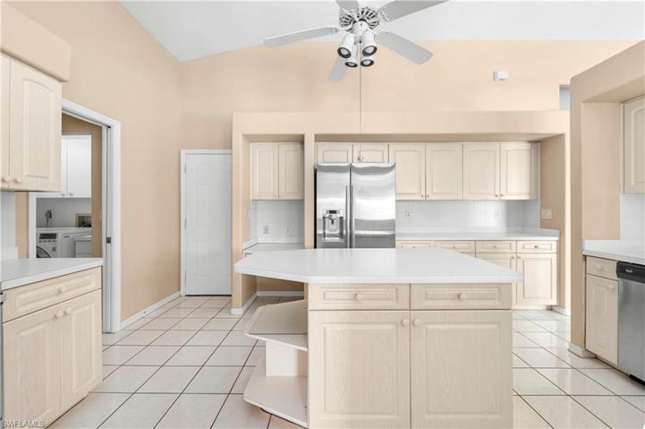 2540 Pebble Creek PL, PORT CHARLOTTE FL 33948