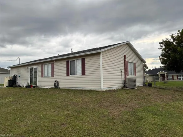 3409 23rd St W, Lehigh Acres, Florida 33971