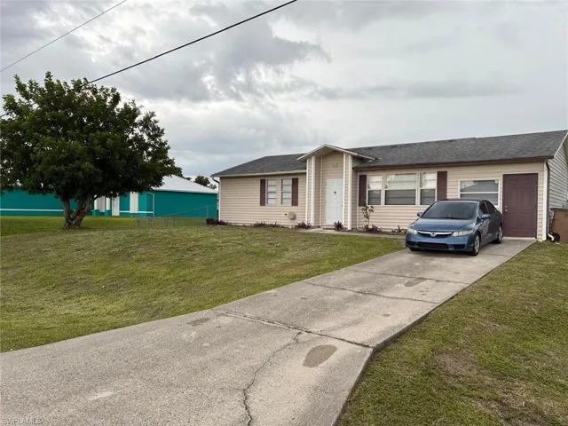 3409 23rd St W, Lehigh Acres, Florida 33971