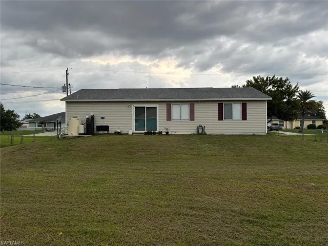 3409 23rd St W, Lehigh Acres, Florida 33971