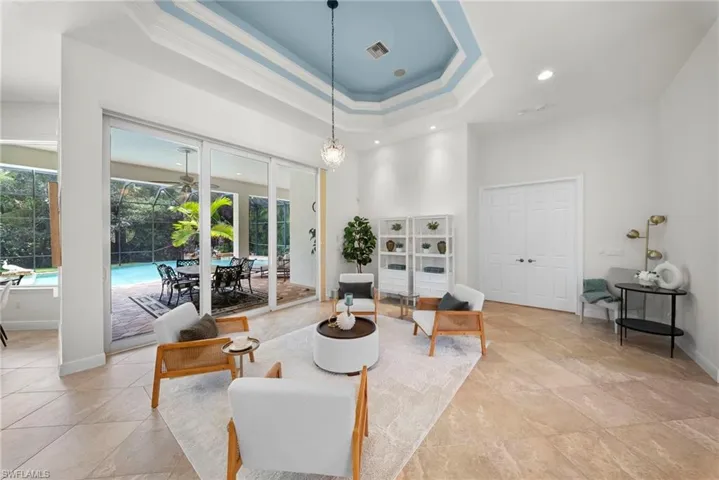 7620 Palmer Ct, Naples, Florida 34113