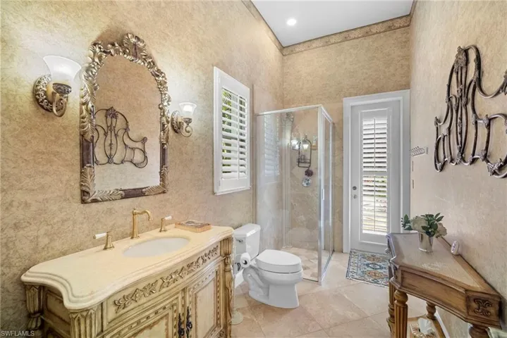 7620 Palmer Ct, Naples, Florida 34113