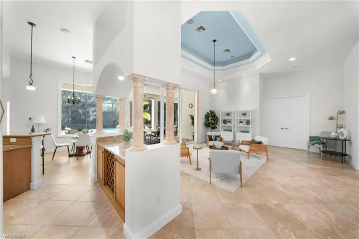 7620 Palmer Ct, Naples, Florida 34113