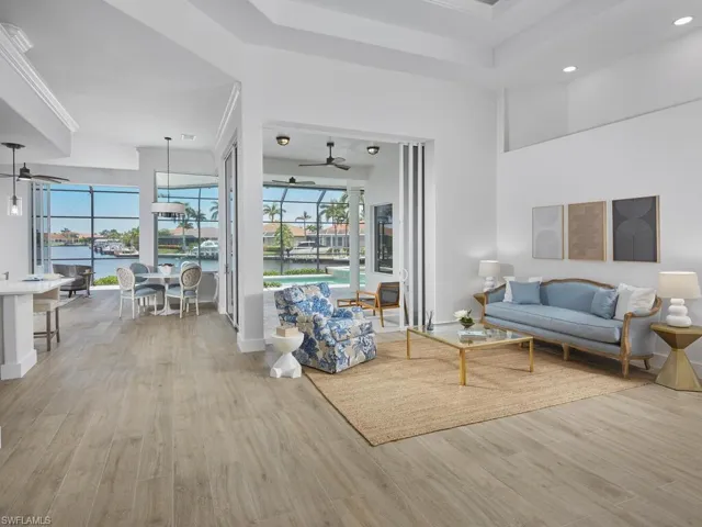 836 Saturn Ct, Marco Island, Florida 34145