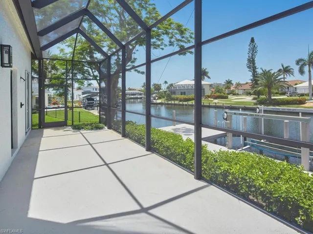 836 Saturn Ct, Marco Island, Florida 34145