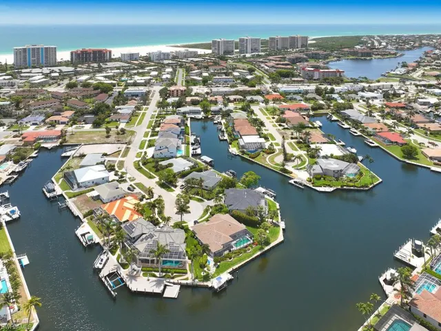836 Saturn Ct, Marco Island, Florida 34145