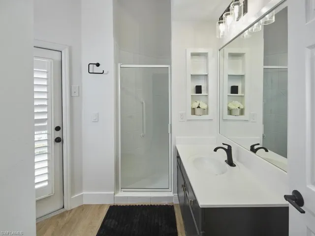836 Saturn Ct, Marco Island, Florida 34145