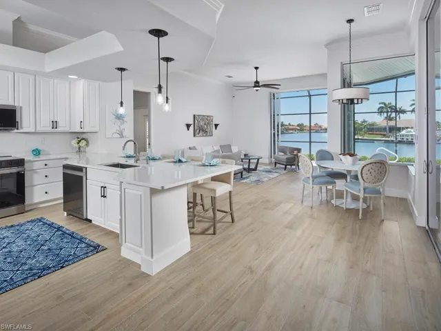 836 Saturn Ct, Marco Island, Florida 34145