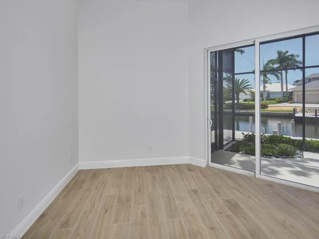 836 Saturn Ct, Marco Island, Florida 34145