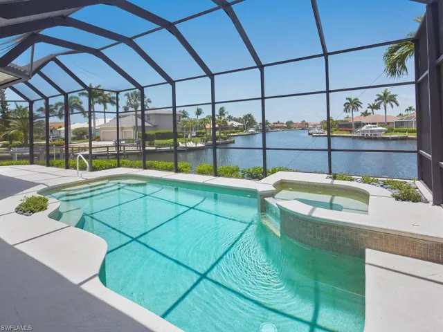 836 Saturn Ct, Marco Island, Florida 34145