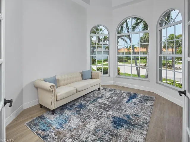 836 Saturn Ct, Marco Island, Florida 34145