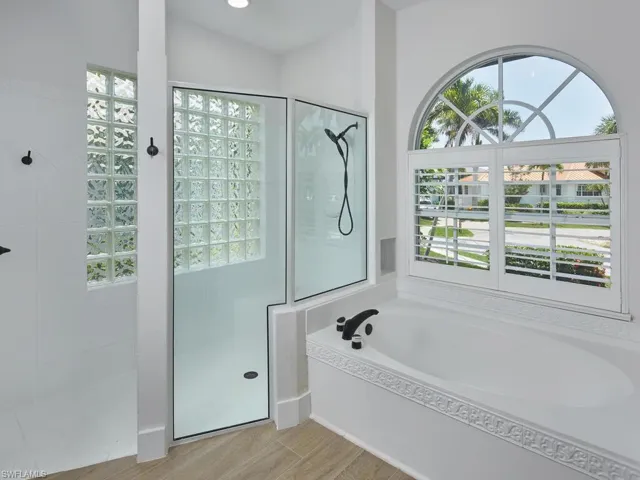 836 Saturn Ct, Marco Island, Florida 34145