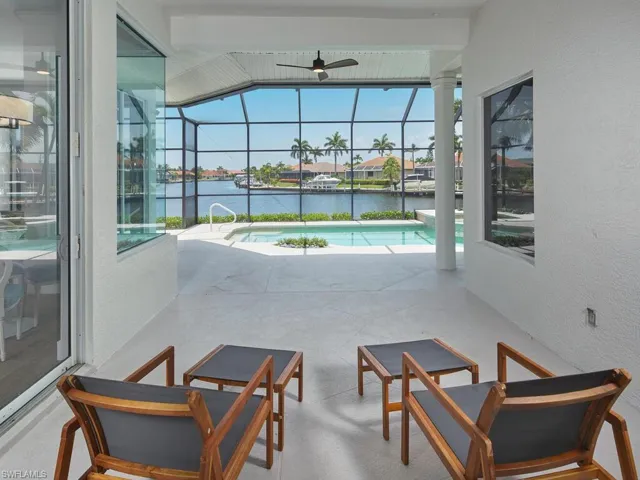 836 Saturn Ct, Marco Island, Florida 34145