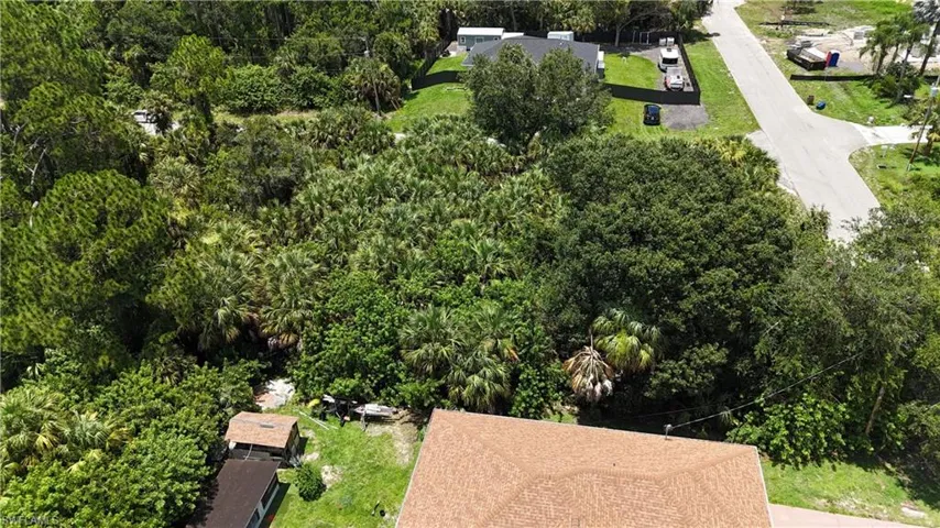 154 Thornton Ave S, Lehigh Acres, Florida 33974