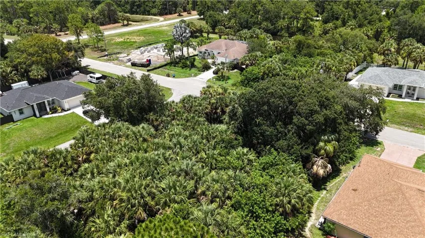 154 Thornton Ave S, Lehigh Acres, Florida 33974