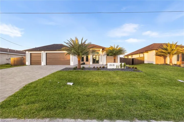 1919 SW 15th  PL, Cape Coral, FL 33991