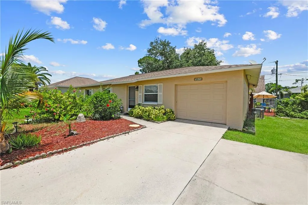 18613 Winter Haven RD, Fort Myers, FL 33967,225055676