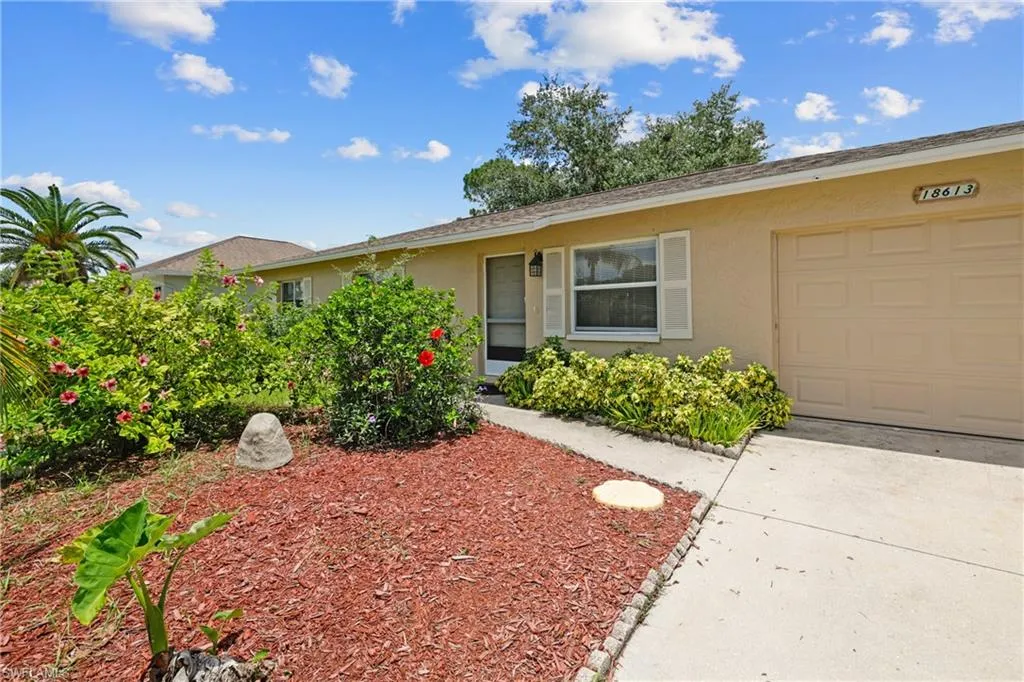 18613 Winter Haven RD, Fort Myers, FL 33967,225055676