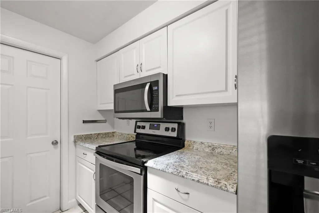 18613 Winter Haven RD, Fort Myers, FL 33967,225055676