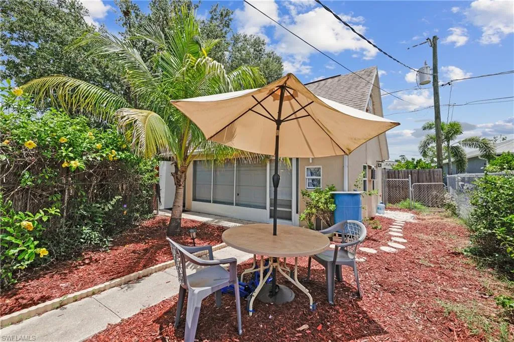 18613 Winter Haven RD, Fort Myers, FL 33967,225055676