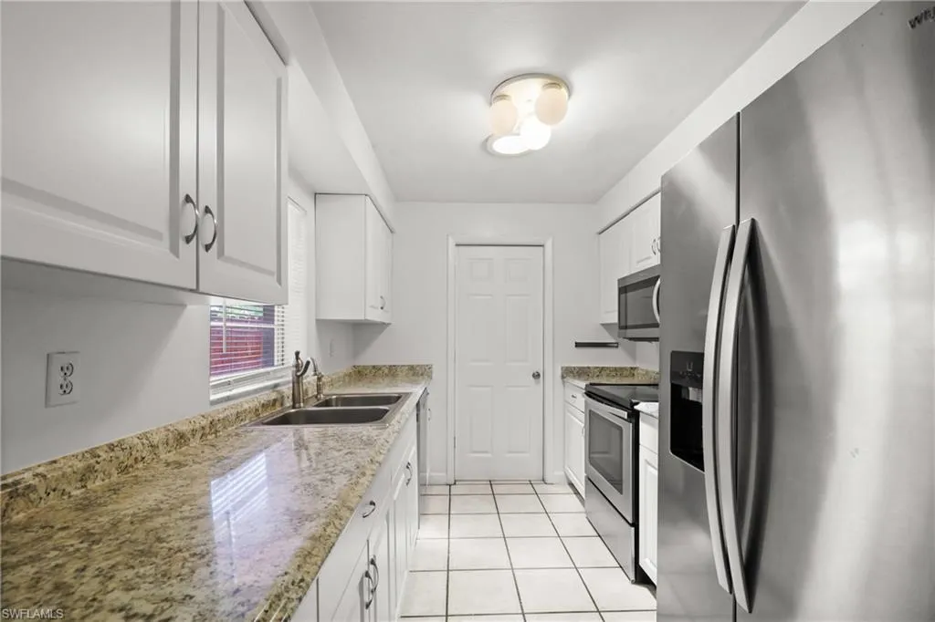 18613 Winter Haven RD, Fort Myers, FL 33967,225055676